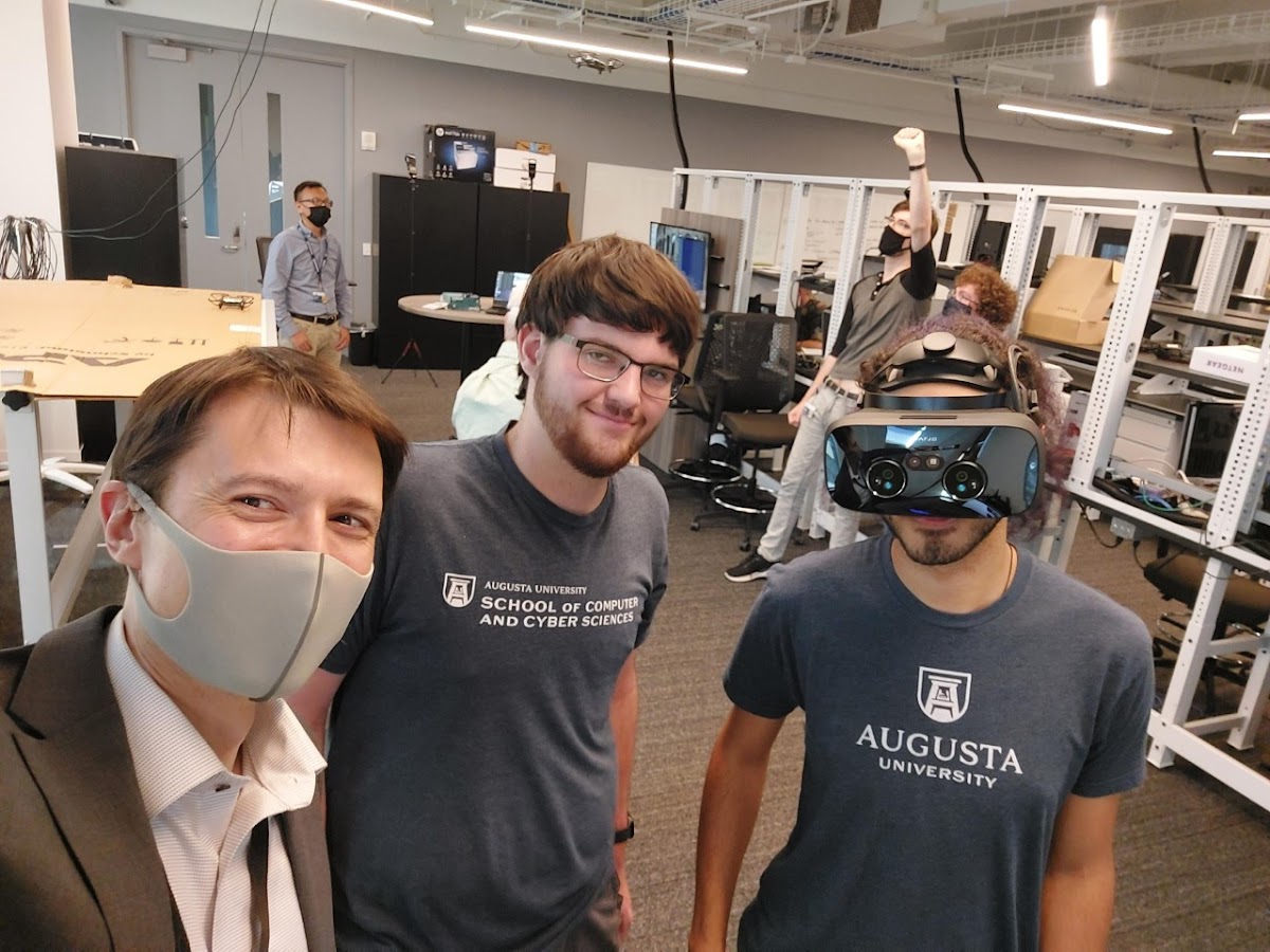 ARVR Lab collaboration among students and researchers